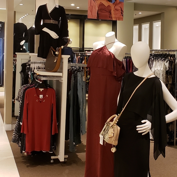 BREAZCOUTURE - Picture 8 of 8